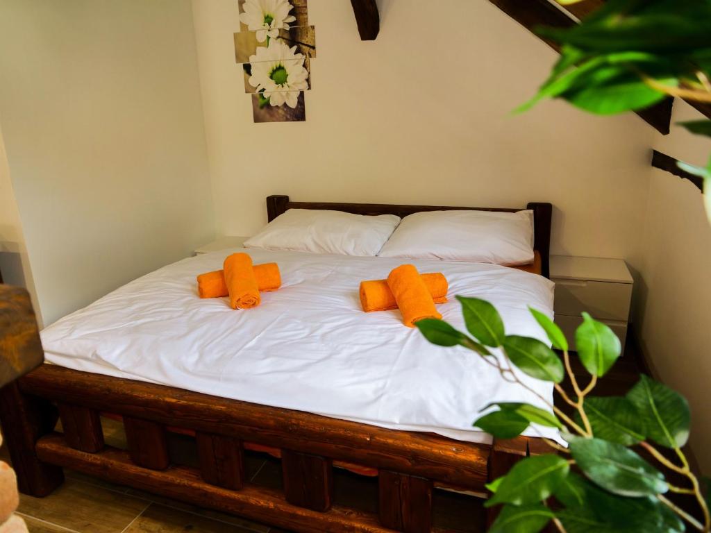 Voodi või voodid majutusasutuse Apartmánový dům 13 Podkroví 2 toas