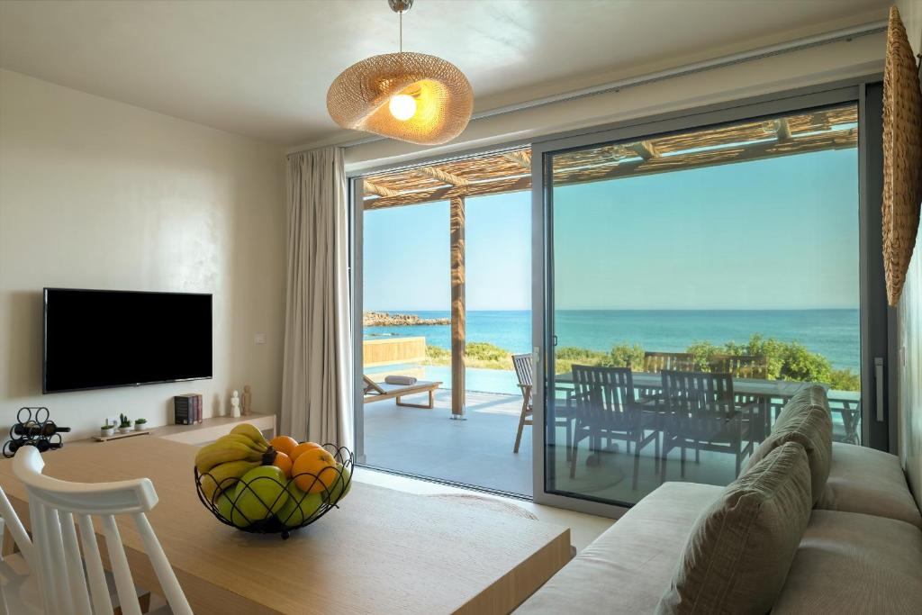TV a/nebo společenská místnost v ubytování Salvia Luxury Collection Suites