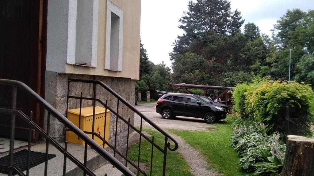Komfortowe noclegi w Villi blisko natury - One-Bedroom Apartment