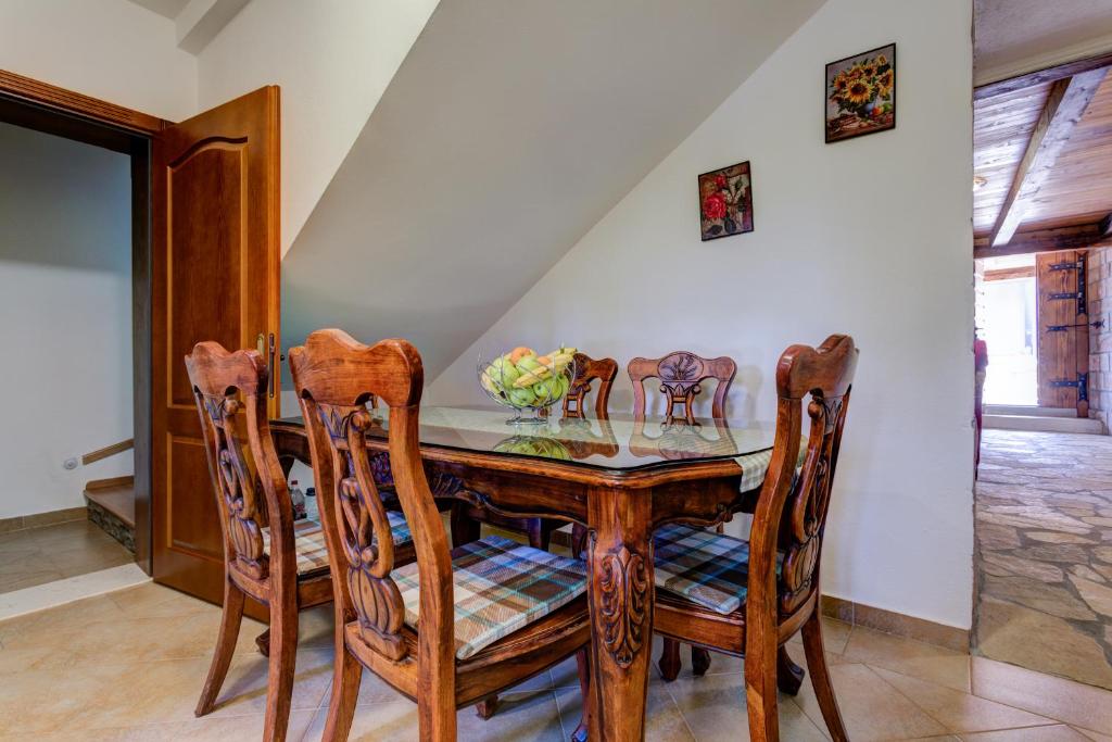 Posezení v ubytování Etno Villa Mokanji