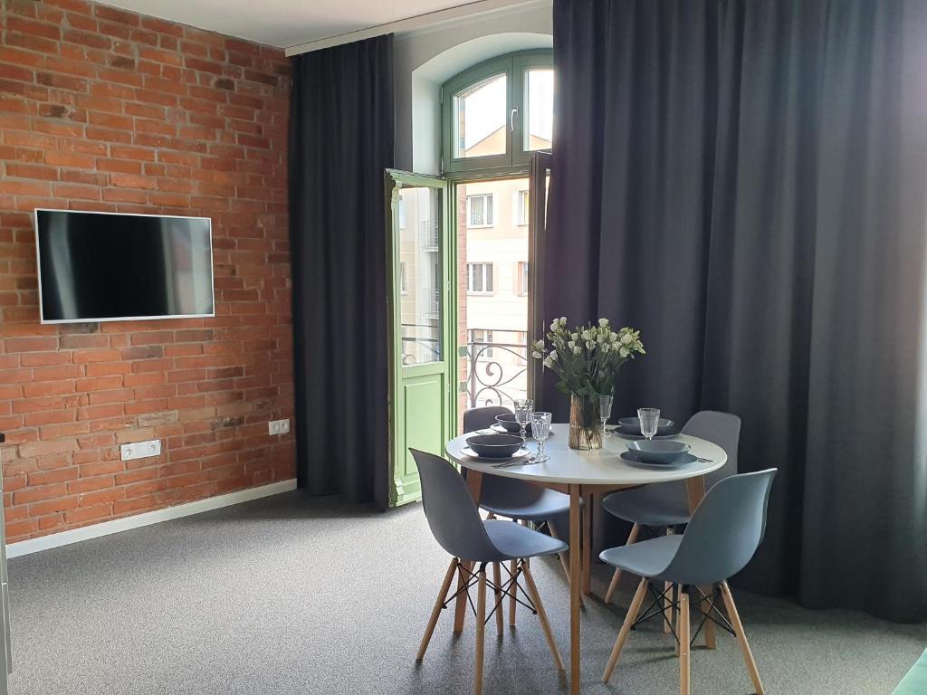 Apartamenty K17 Centrum - Apartment With Balcony