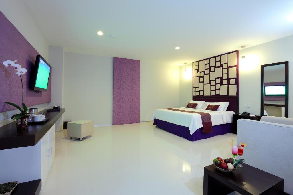 Lombok Plaza Hotel and Convention