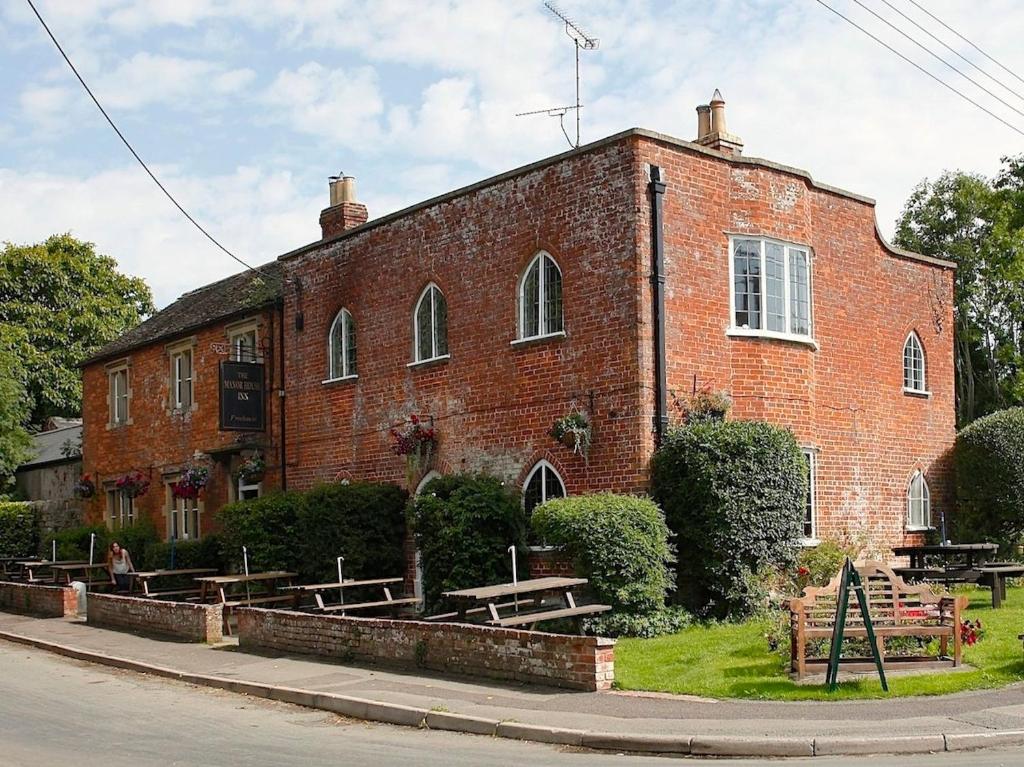 Gallery image of Manor House Inn in Ditcheat