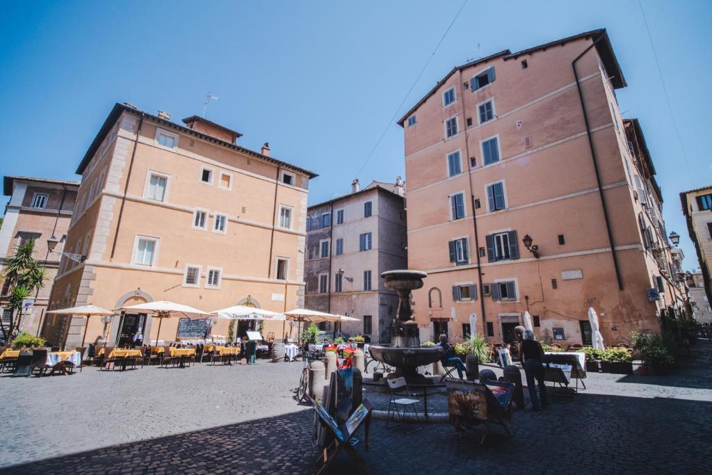 La Vetrina, the renaissance charme of Piazza Navona, Rome – Updated 2023  Prices