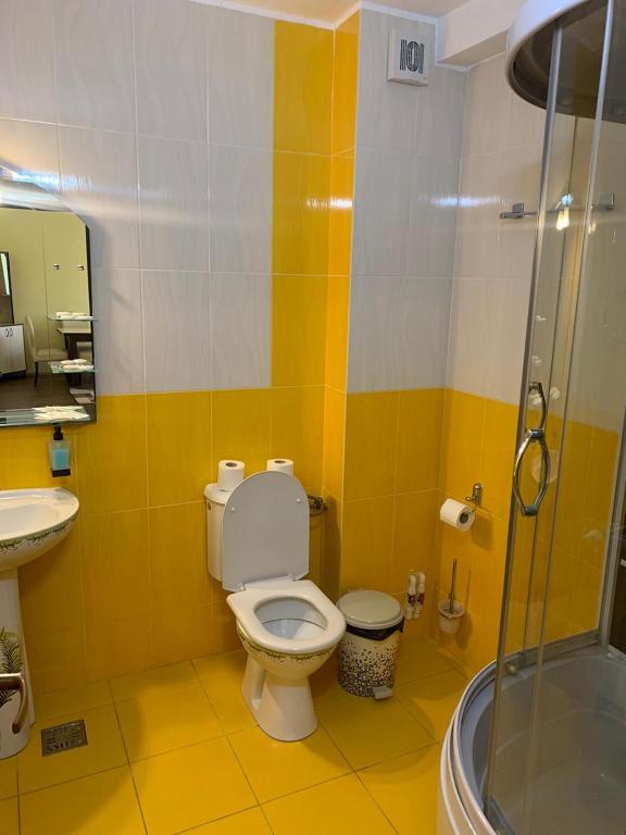 Koupelna v ubytování Hotel Eden