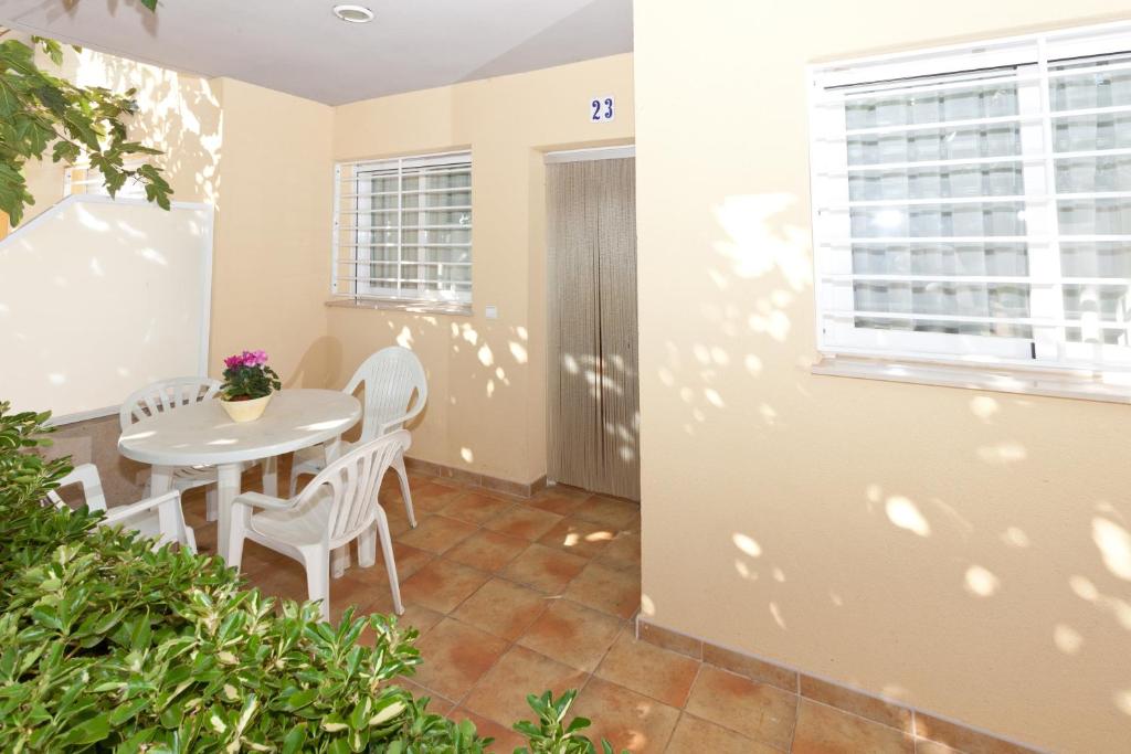 Apartamentos Els Romers Benicarló-Peñíscola - 1