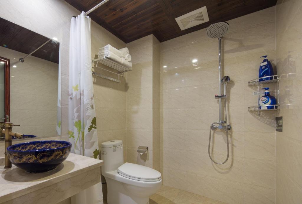 Floral Hotel · Spring Guesthouse Zhangjiajie - Sala Familiar De Lujo