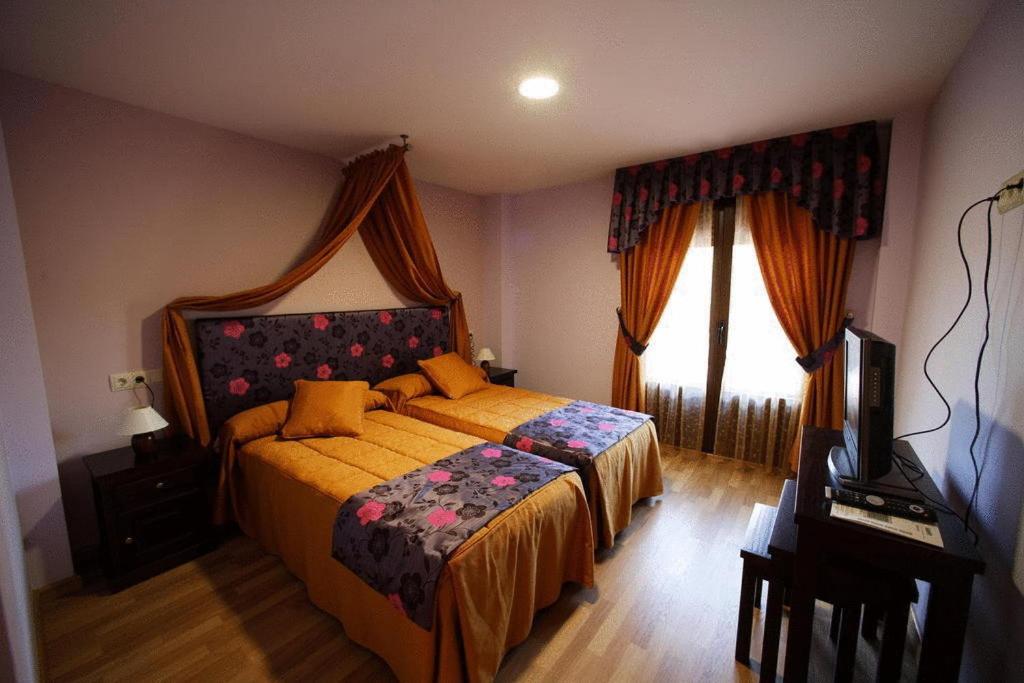 Postel nebo postele na pokoji v ubytování Posada Real La Yensula