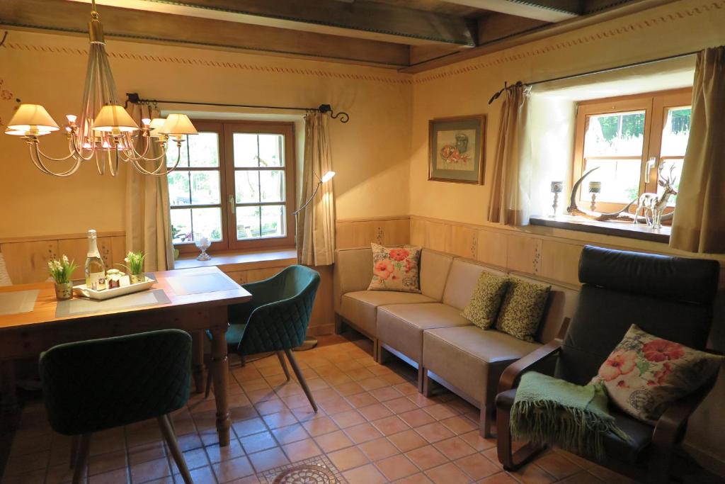Ferienwohnungen Haus Waldwinkel - Apartamento Con Vistas Al Jardín