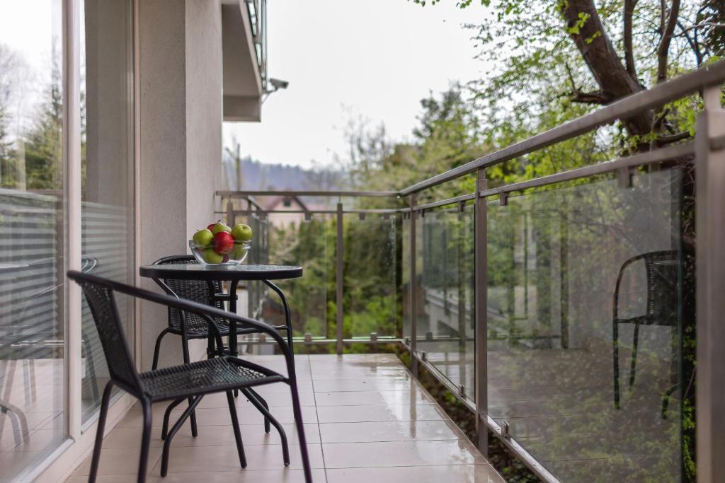Balkón alebo terasa v ubytovaní Stara Polana Apartamenty & Spa Zakopane by Renters Prestige