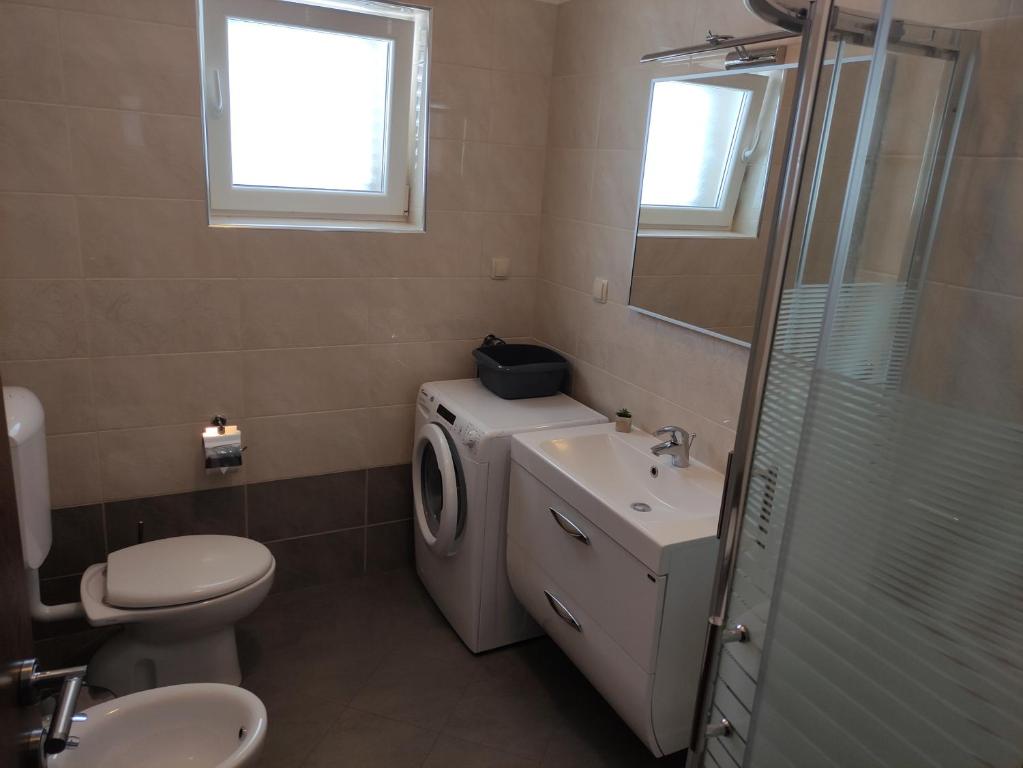 Kúpeľňa v ubytovaní Apartment Veglia