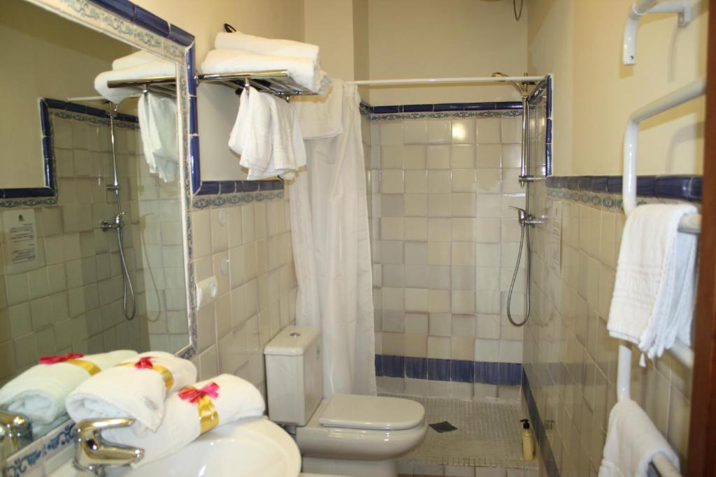 Abadía Hotel - Triple Room