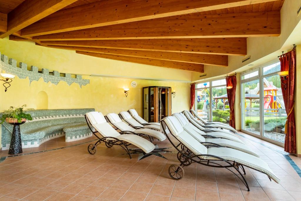 Fotografia z galérie ubytovania Kinderhotel Lärchenhof v destinácii Obsteig
