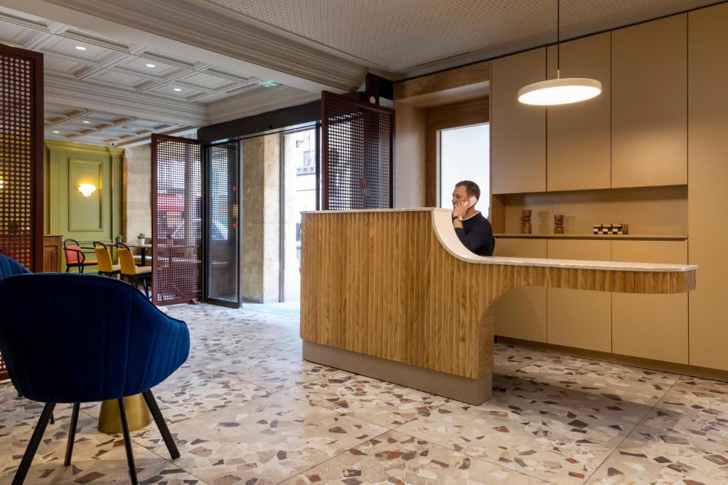 Hôtel De La Paix - Resim 18