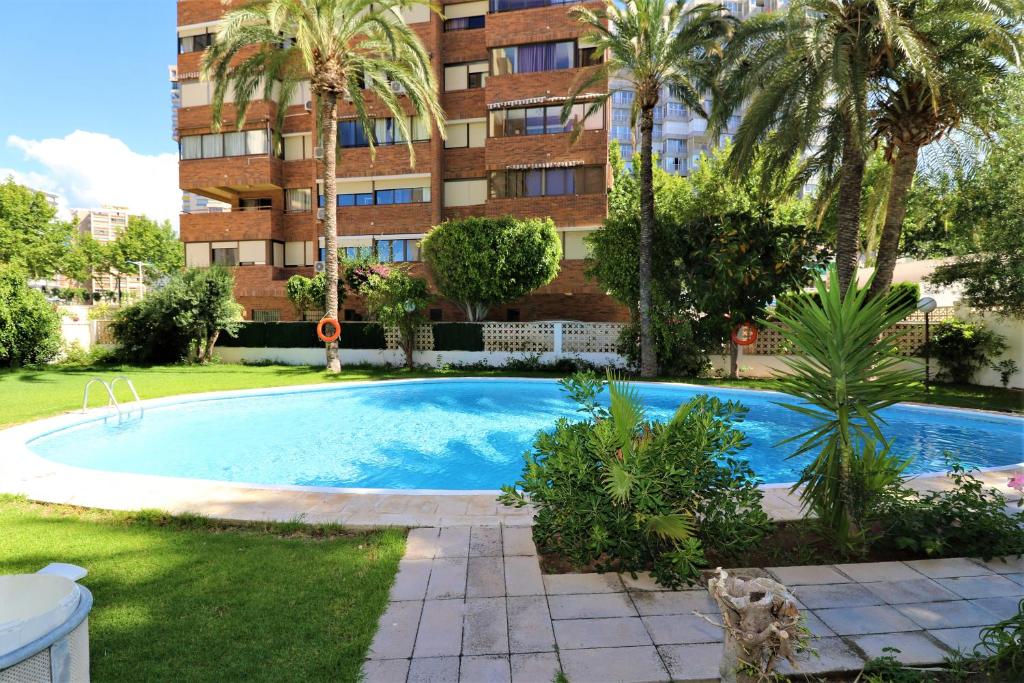 Las Arenas 1-C, Benidorm – Updated 2023 Prices