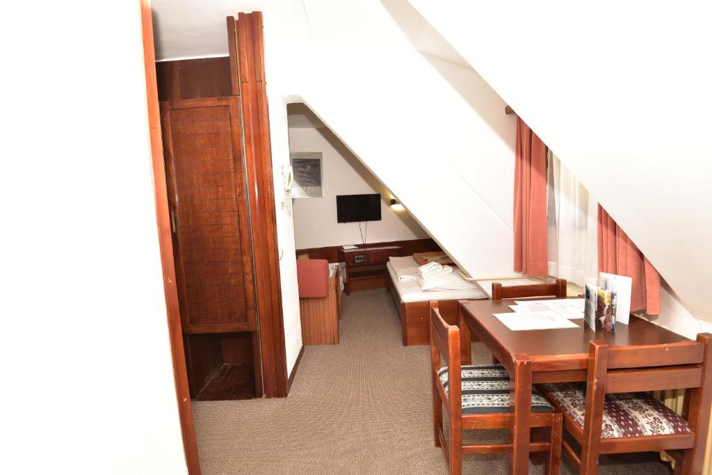 Apartments JAT Kopaonik - Estudio Dúplex