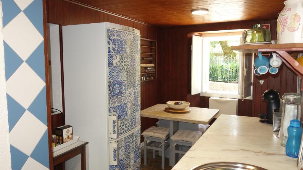 Moon House - Housity