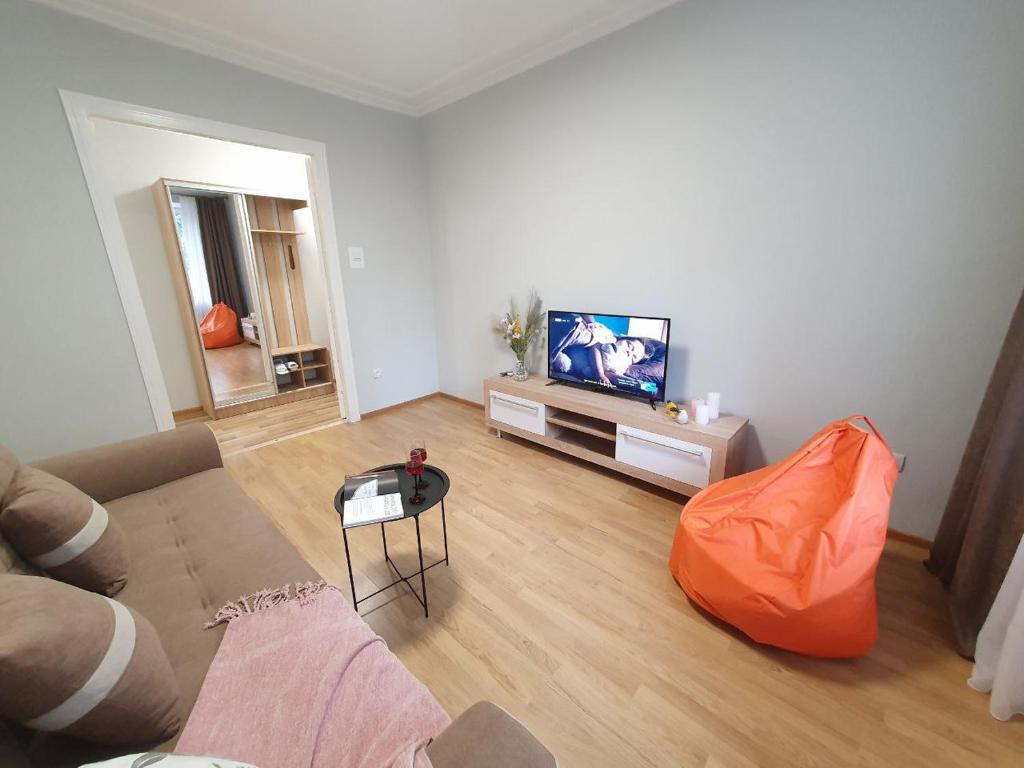 Inn Home Apartments in Kiev Center - One-Bedroom Apartment, 29 Velyka Vasylkivska Str.