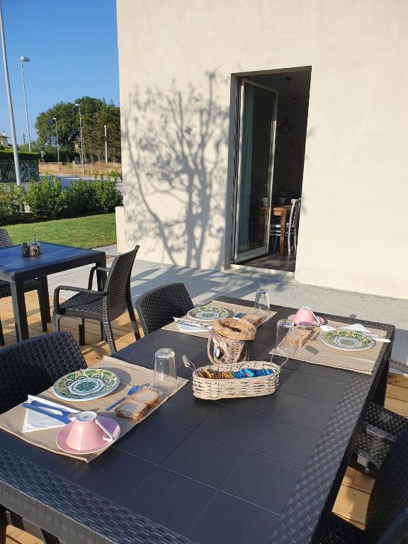 Zdjęcie z galerii obiektu Casa Lunaria B&B w mieście Porto SantʼElpidio
