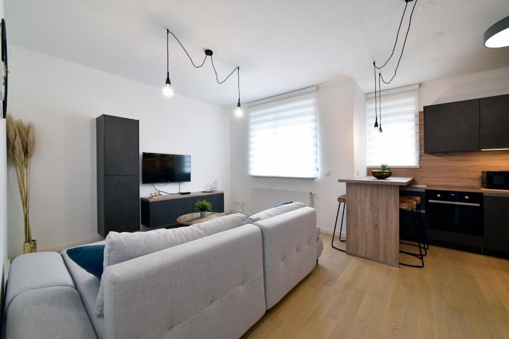 Kuchnia lub aneks kuchenny w obiekcie On Time Apartment