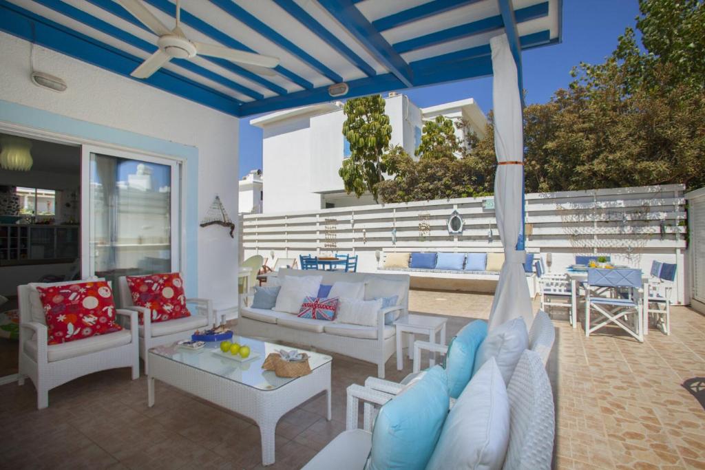 The Secret to Enjoying Your 5 Star Villa close to the Beach, Protaras Villa 1443