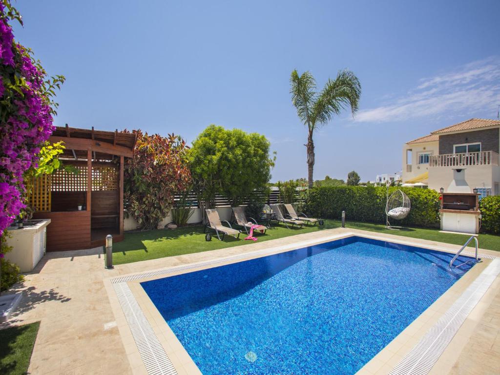 You and Your Family will Love this 5 Star Villa with Private Pool, Ayia Napa Villa 1373