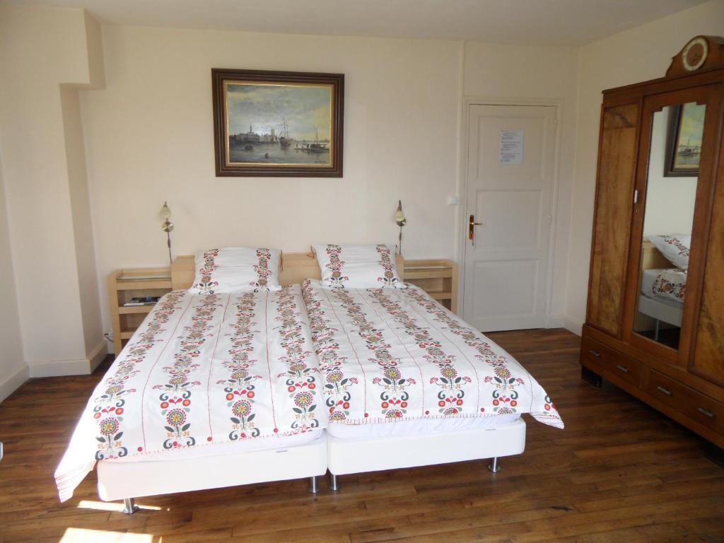 Domaine du Sable - Twin Room With Balcony