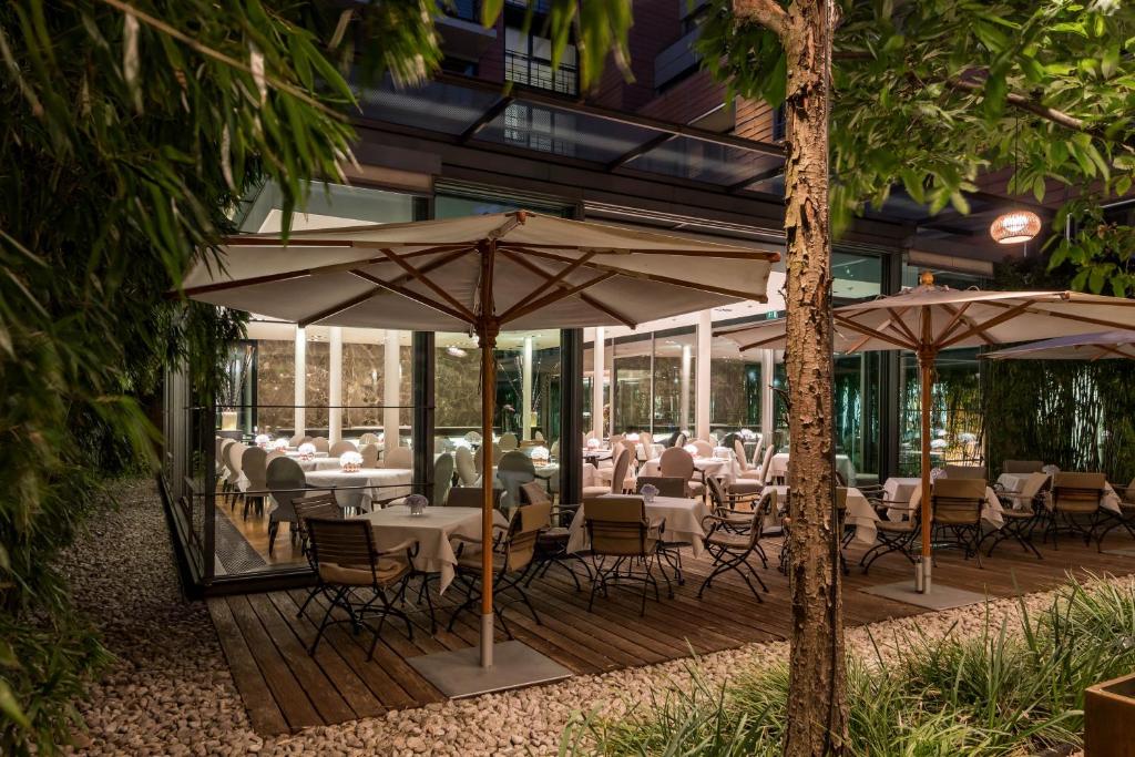 Zahrada ubytování The Mandala Berlin, a Member of Design Hotels