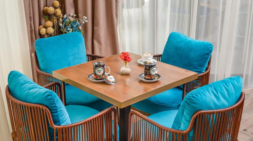 Posezení v ubytování Dekaderon Lux Apartments