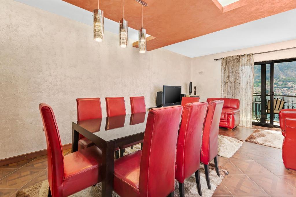Posezení v ubytování Dekaderon Lux Apartments