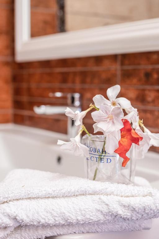 Dekaderon Lux Apartments - 12