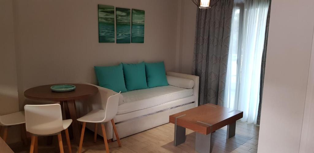 Hatzoudis Luxury Suites - Apartment With Sea View