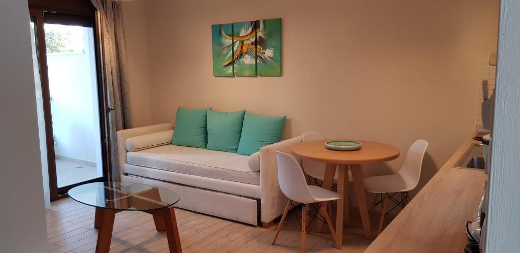 Hatzoudis Luxury Suites - Apartment With Sea View