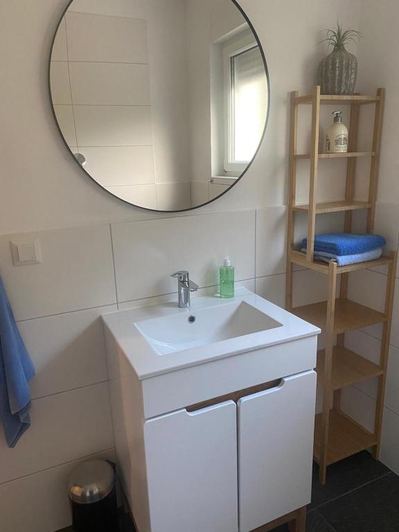 Fotografie z fotogalerie ubytování Apartment mit Parkblick v destinaci Gratkorn