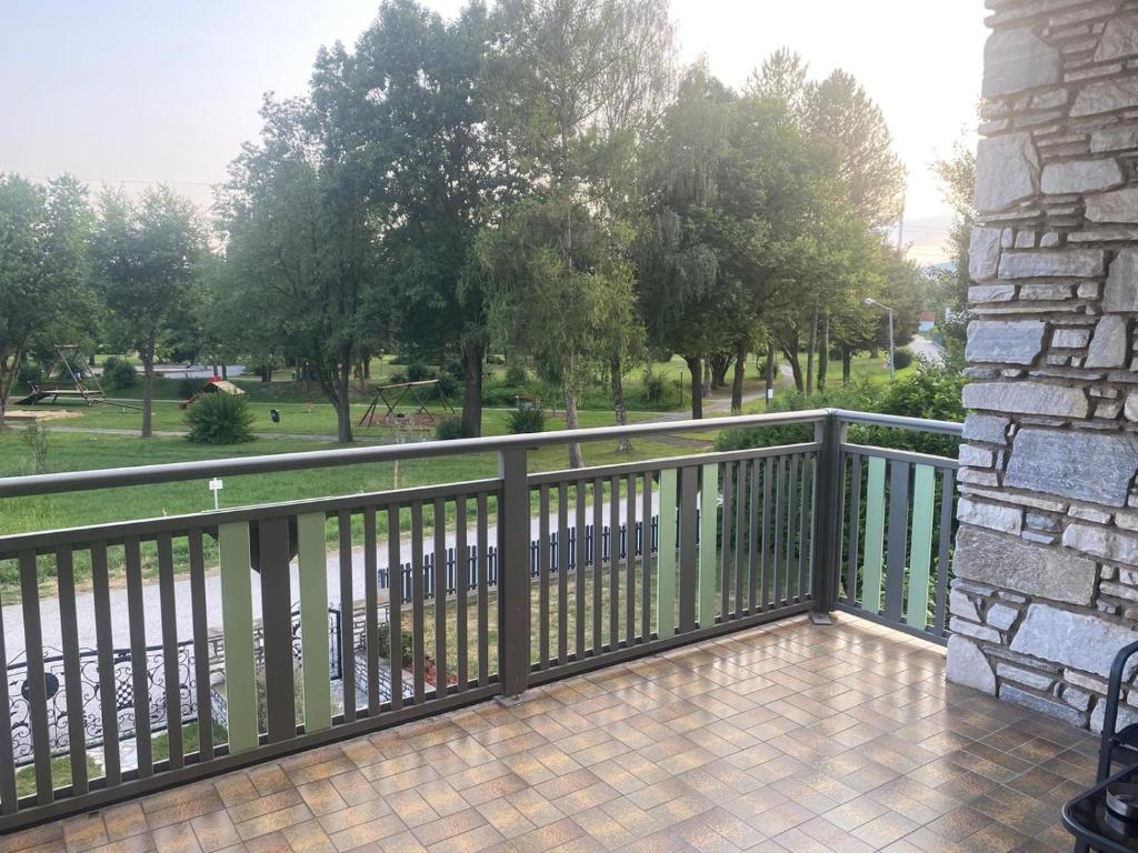 Balkón nebo terasa v ubytování Apartment mit Parkblick