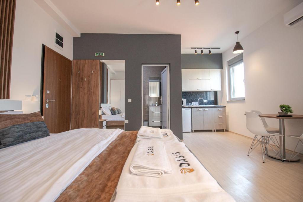 OASIS Apartments - Studio