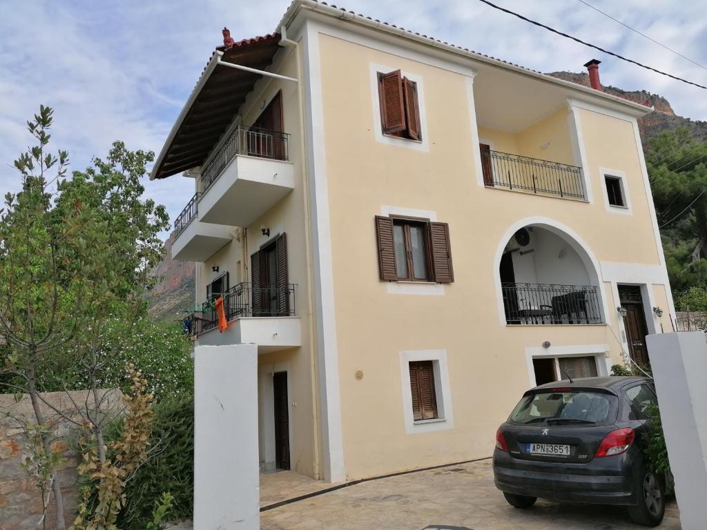 Budynek, w którym mieści się apartament