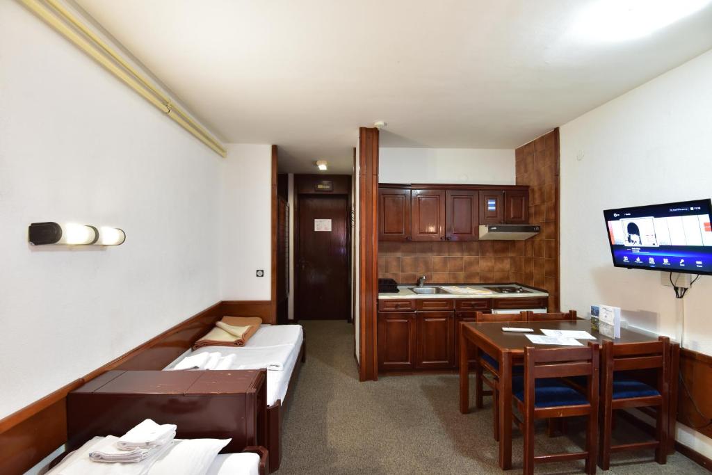 Apartments JAT Kopaonik - Resim 45