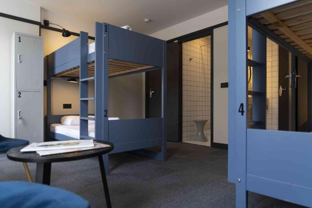 Fotografie z fotogalerie ubytování Hotel SUB v destinaci Asnières-sur-Seine