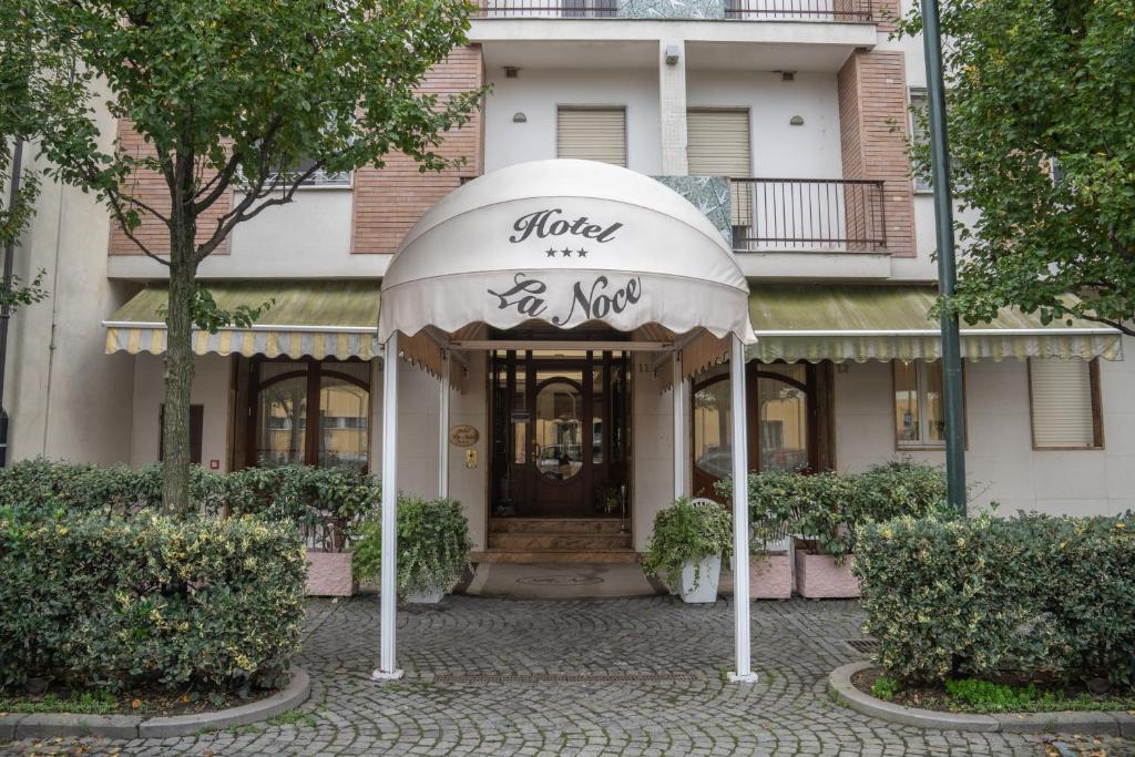 Exteriér nebo vchod ubytování Hotel La Noce