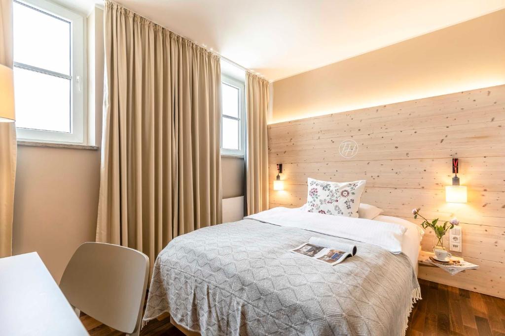 Feldmochinger Hof - Resim 18