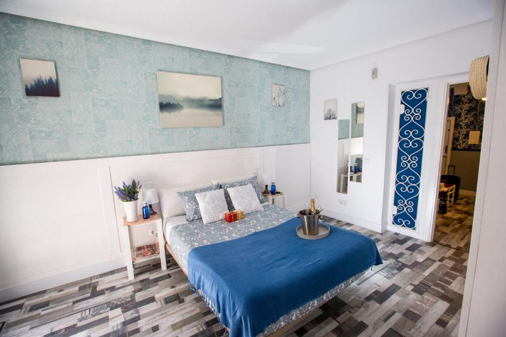 Cama o camas de una habitación en Fuencarral Adeco