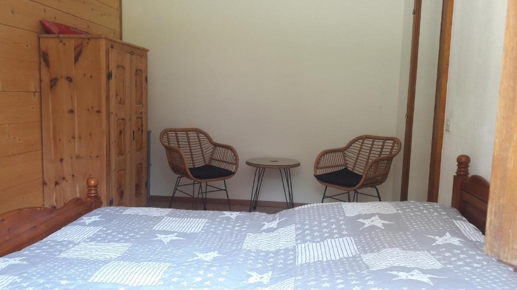 Postel nebo postele na pokoji v ubytování Studio Le Plan Clou