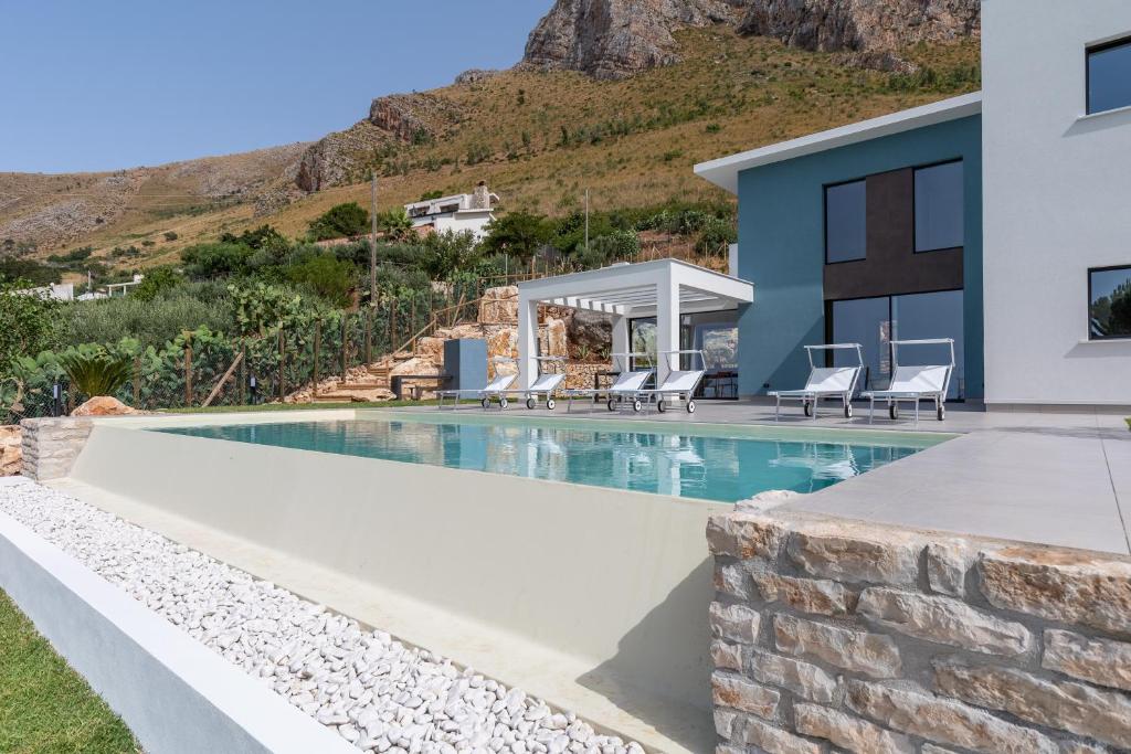 Villa vista mare con piscina a sfioro a Scopello, Castellammare del Golfo –  Prezzi aggiornati per il 2023