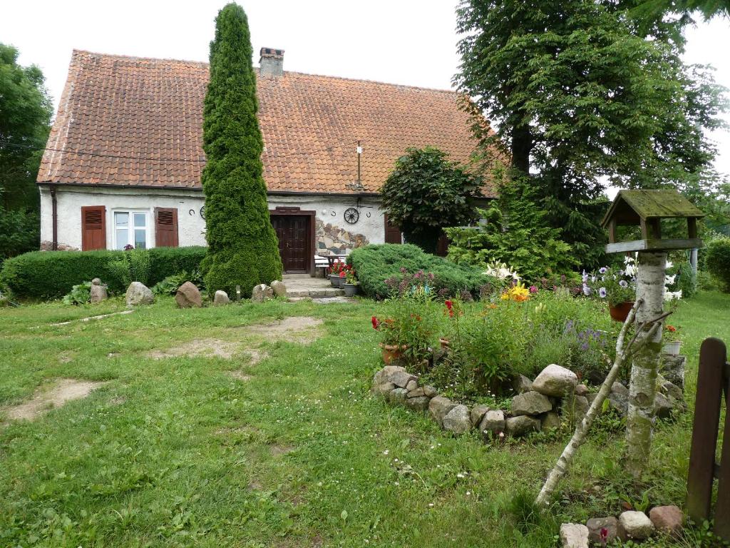 Κήπος έξω από το Pod Kasztanami Blanki