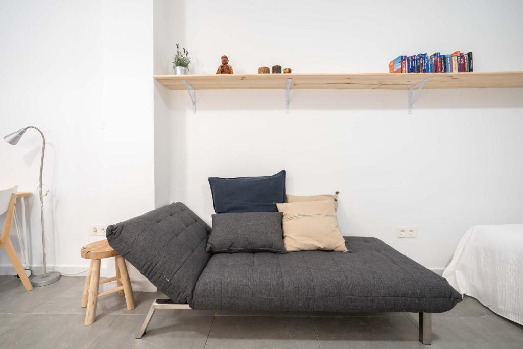 Posedenie v ubytovaní NICE and COSY LOFTS CITY CENTER 1&2