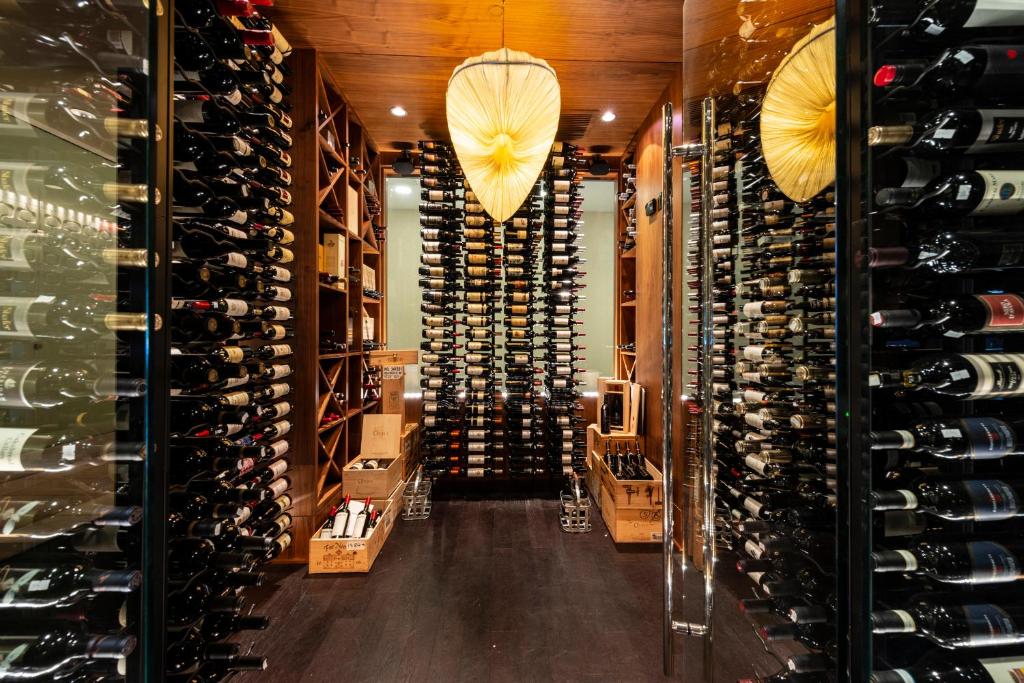 Century Plaza Hotel - Resim 43