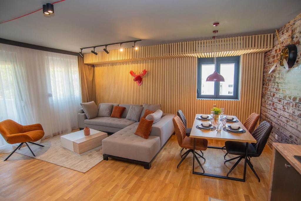 Stylish Two Bedroom Apartment at Ljubovic-Hill Park - Two-Bedroom Apartment