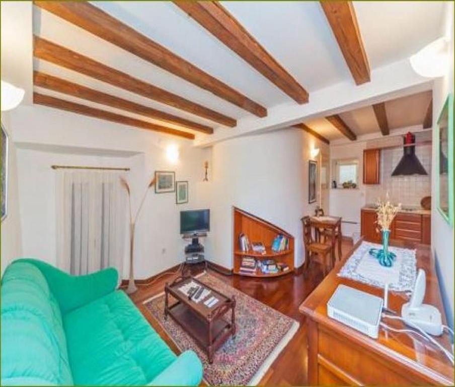 Apartments Vi-La - 1