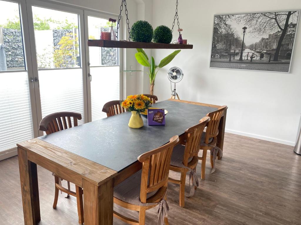 Fotografie z fotogalerie ubytování Ferienwohnung Ankerplatz v destinaci Emden
